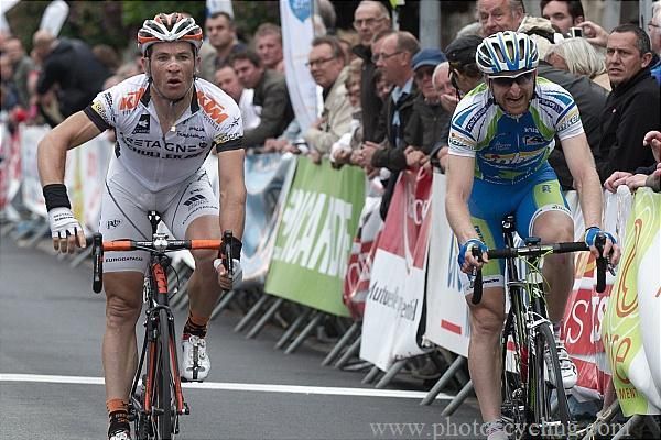 Delpech edges out Kuznetsov for the stage win