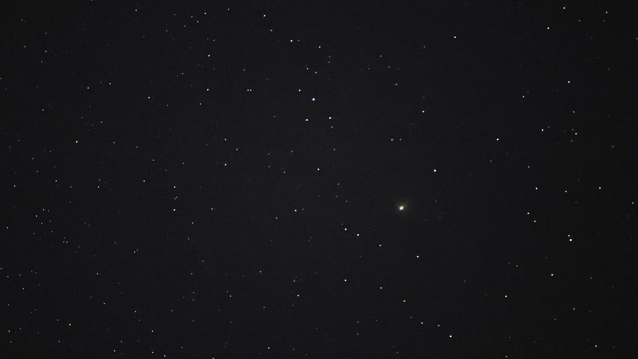 Comet C/2022 E3 (ZTF) pictured above the al-Salmi desert in Kuwait.