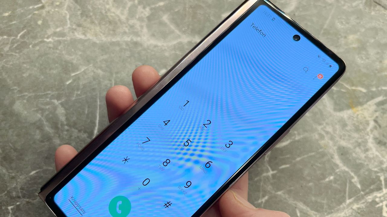 S&aring; hittar du chihuahuan i din Samsungtelefon