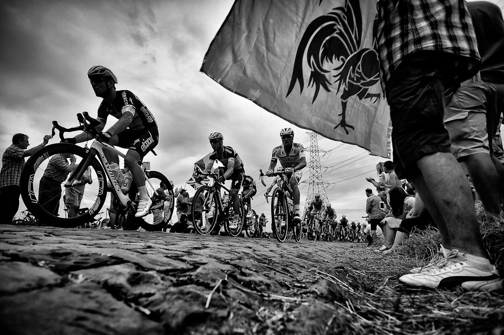 The cobbles on the stage 4 route shook up the first week.