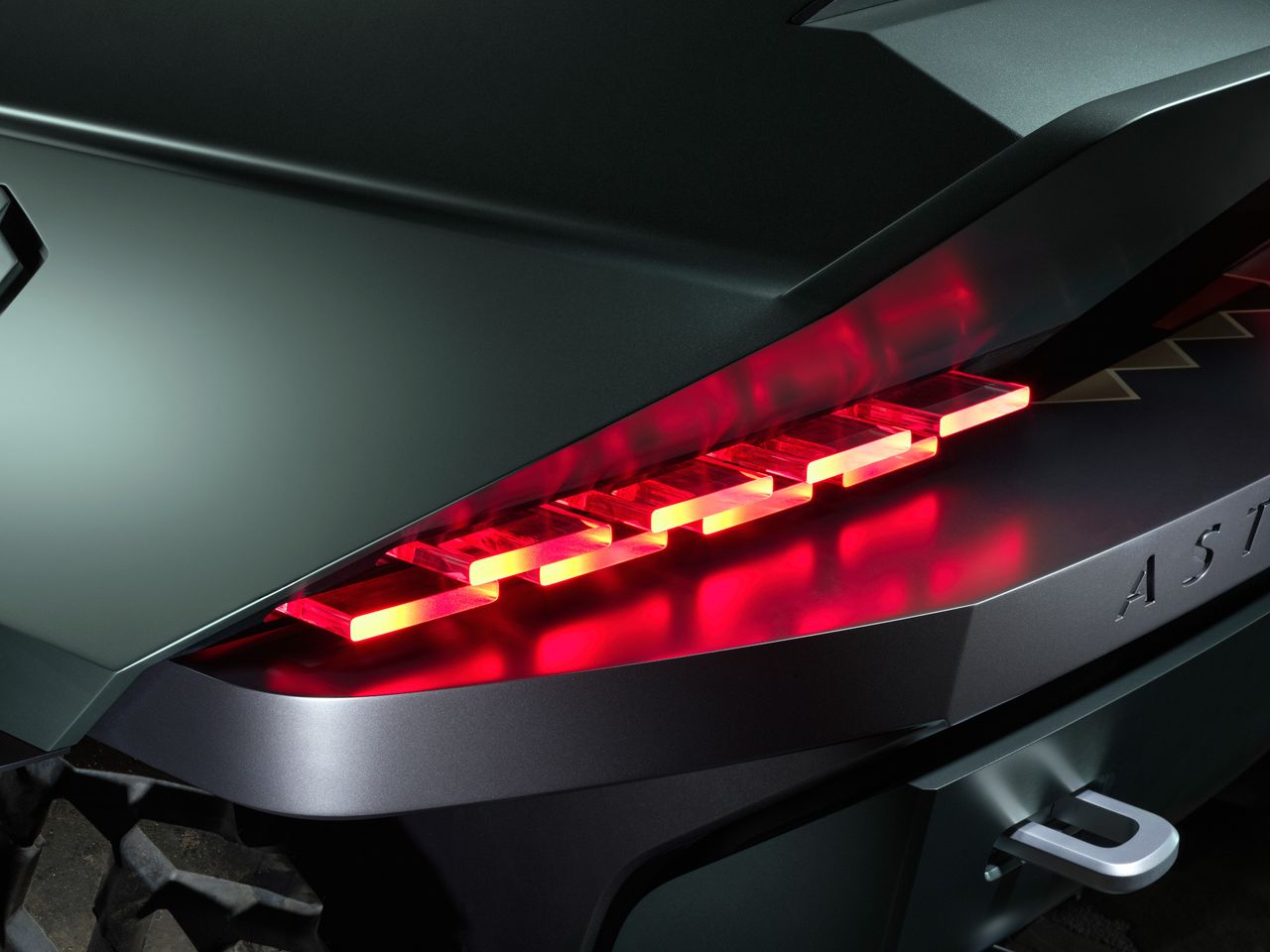 Aston Martin Dreadnought exterior design details