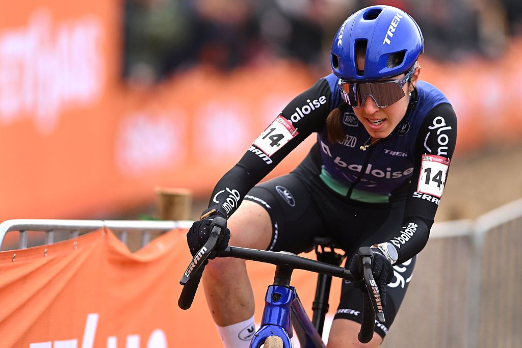 'Super happy' Shirin van Anrooij taking steps back to the top of the sport with second place in Koksijde