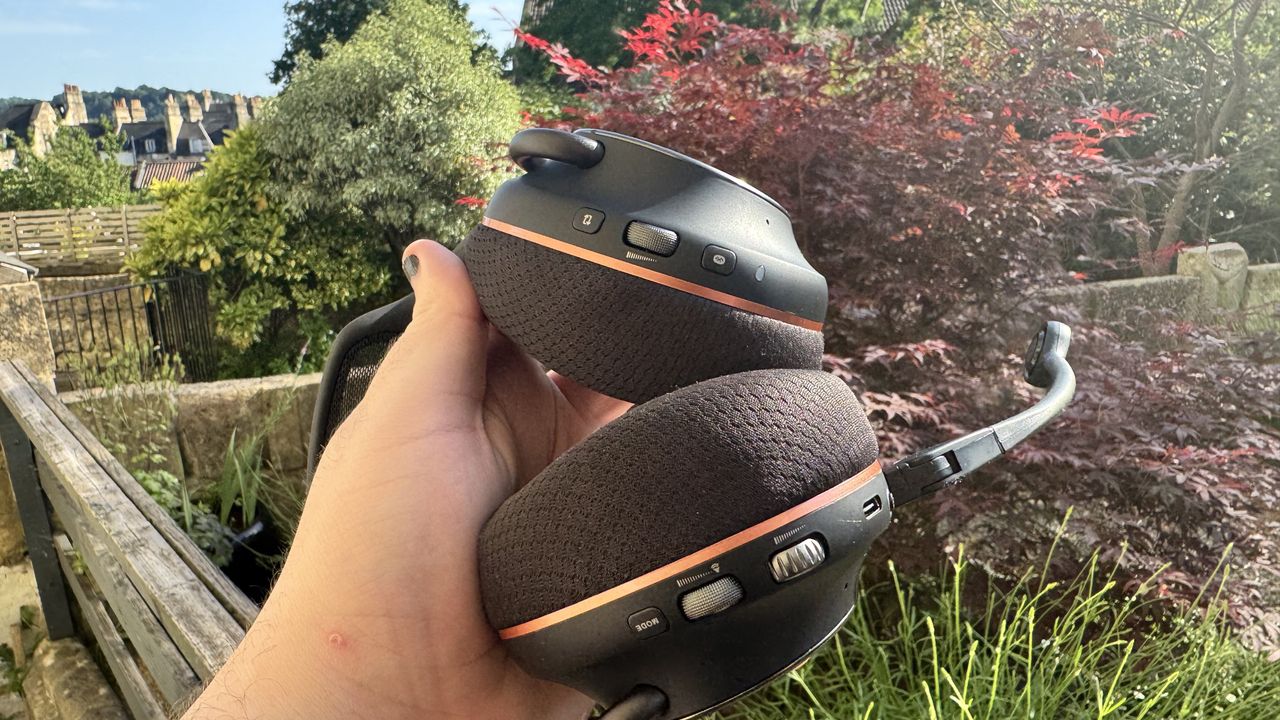 The Turtle Beach Stealth Pro II from the bottom, showing off control, outside