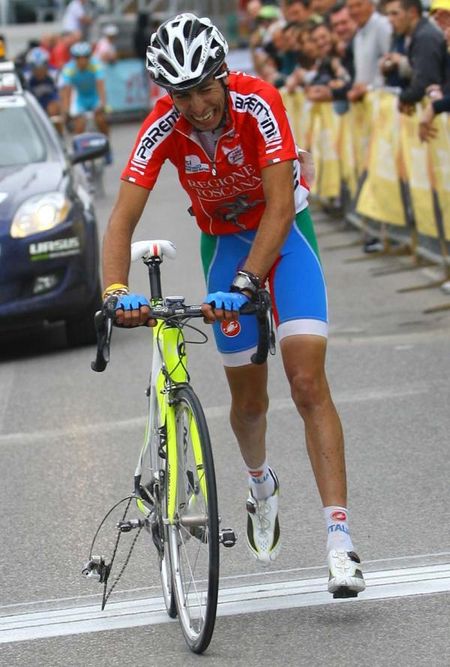 In tears after crashing in the final sprint, Fabio Aru (Italy) lost the overall race to Georg Preidler (Austria)