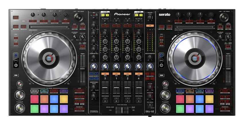 The jogwheels are CDJ-sized.