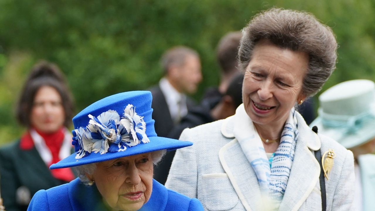 Princess Anne hails Queen&#039;s &#039;example&#039; and &#039;remarkable skill&#039; in new interview