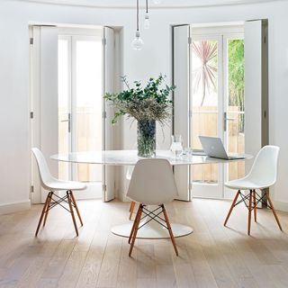 detox bright white-dining room with large windows