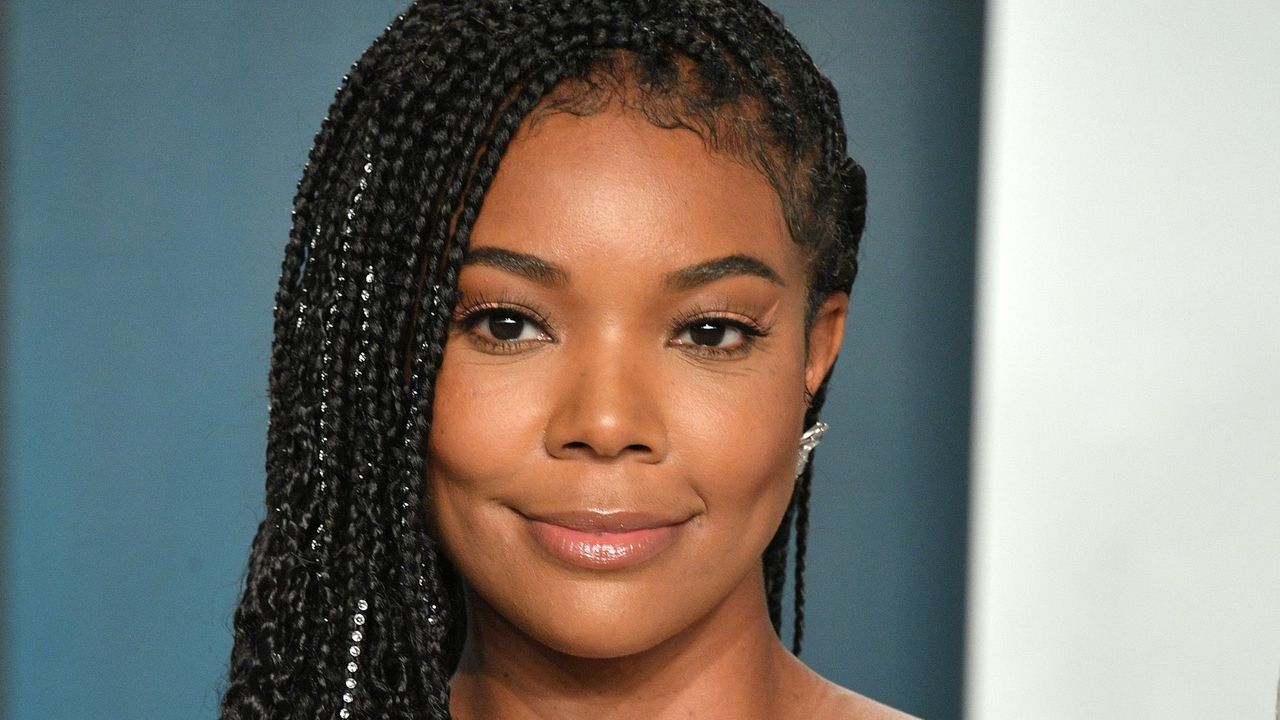 beverly hills, california february 09 gabrielle union attends the 2020 vanity fair oscar party hosted by radhika jones at wallis annenberg center for the performing arts on february 09, 2020 in beverly hills, california photo by george pimentelgetty images