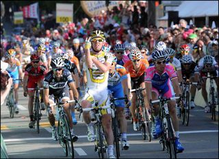 Mark Cavendish wins stage two of Tour de Romandie