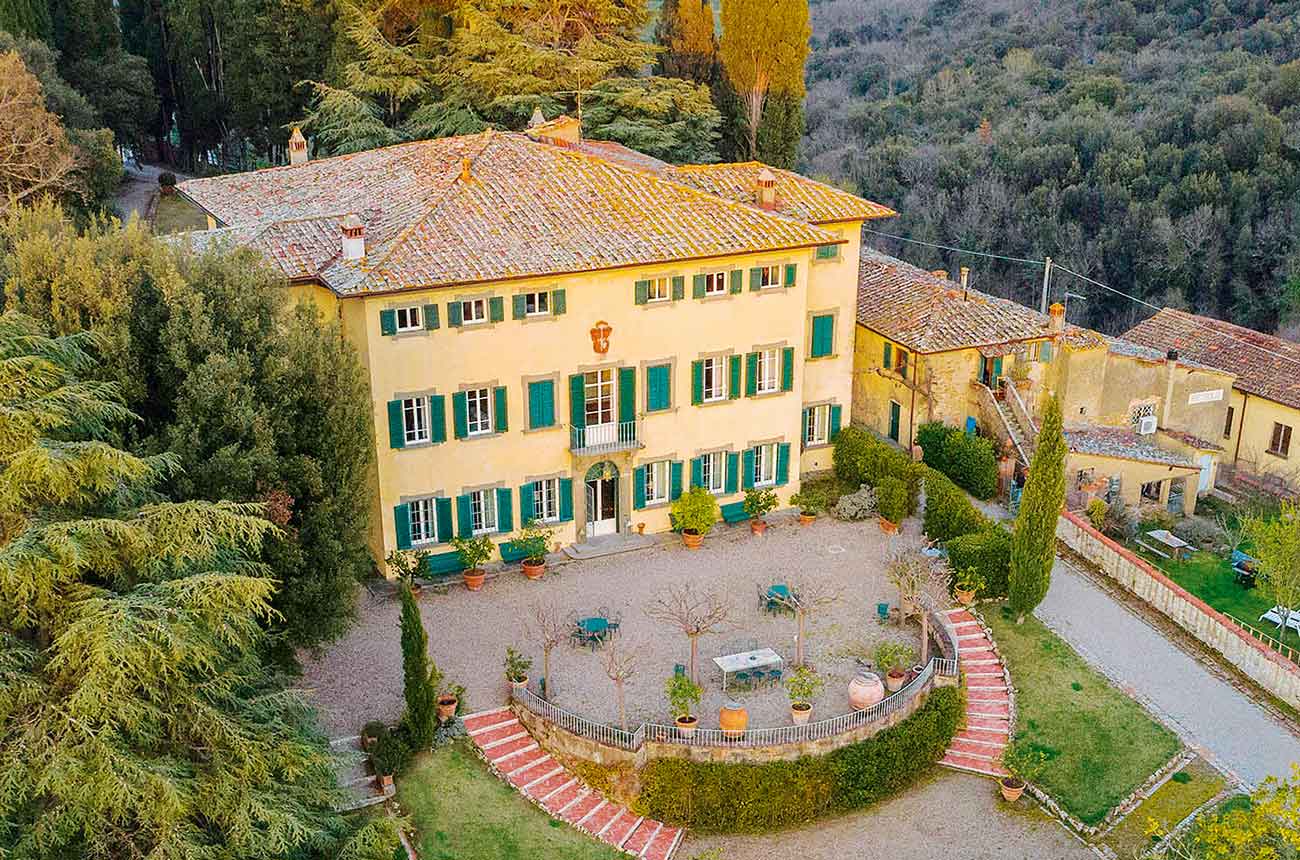 The Petrolo villa, between Siena and Arezzo