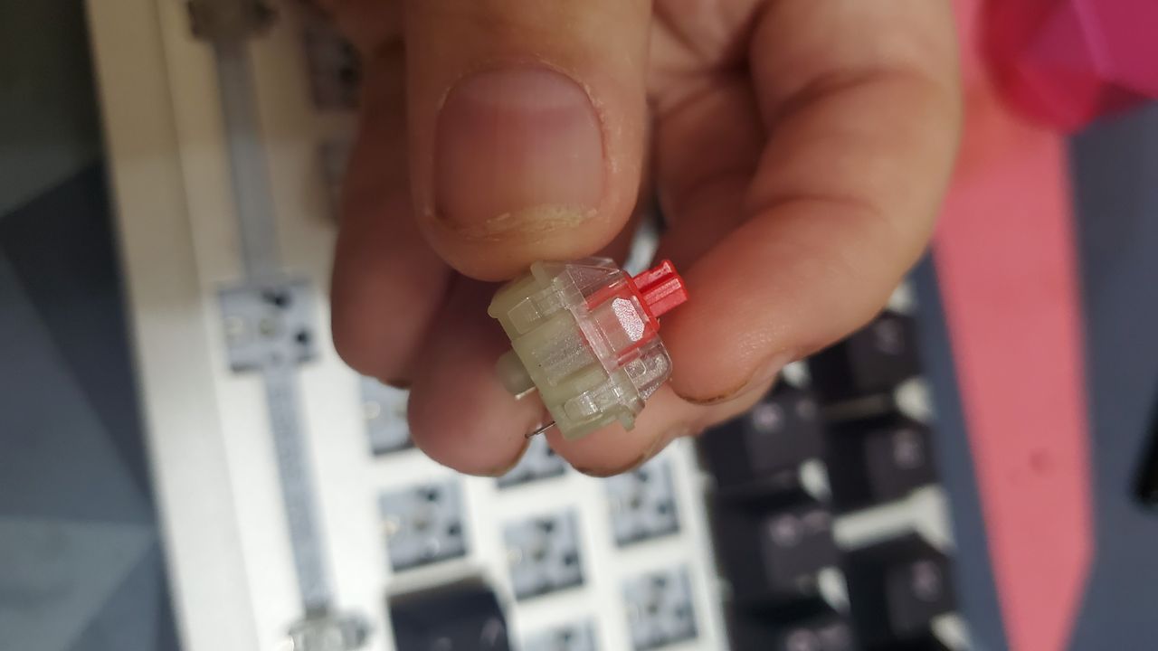 Lube Switches on Your Mechanical Keyboard