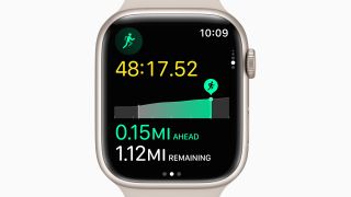 Apple Watch watchOS 9 new race your route feature