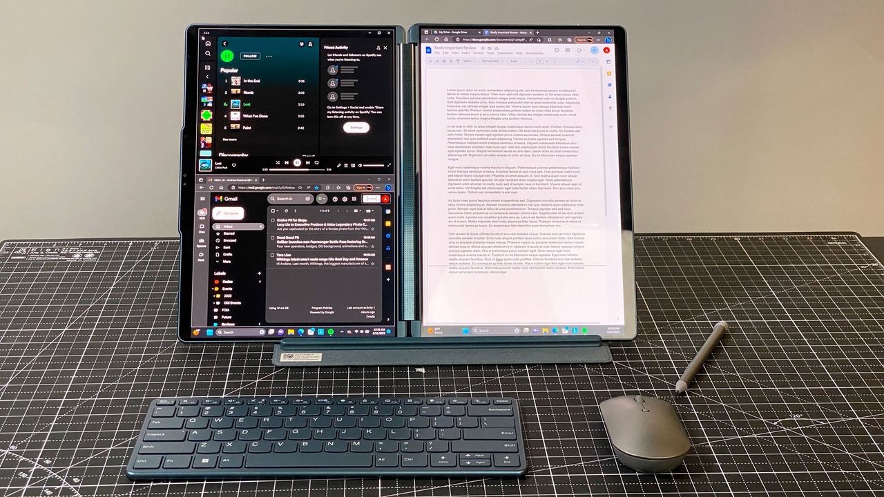 Lenovo Yoga Book 9i