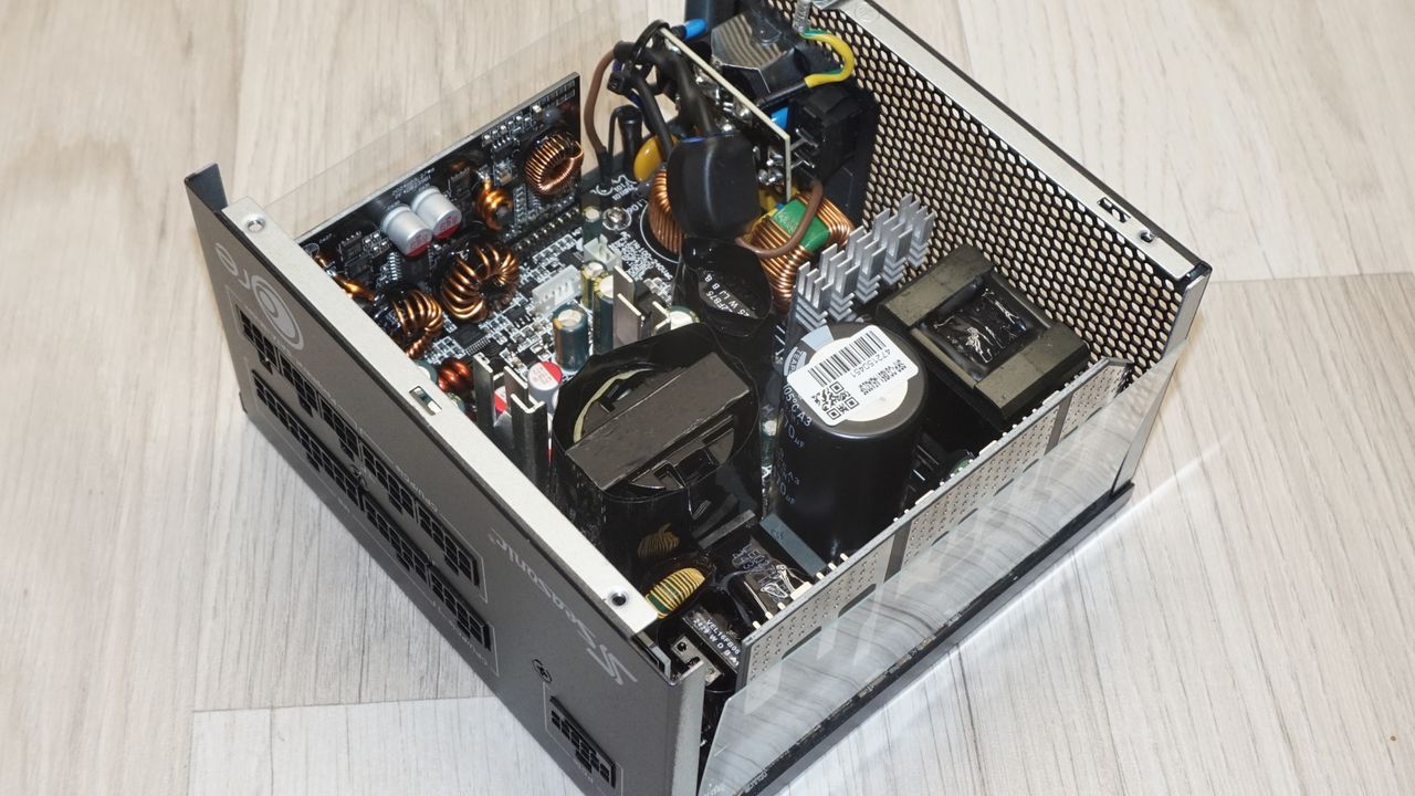 Seasonic CORE ATX 3 GX-850 PSU