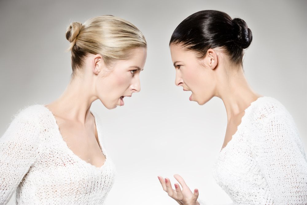 two women fighting