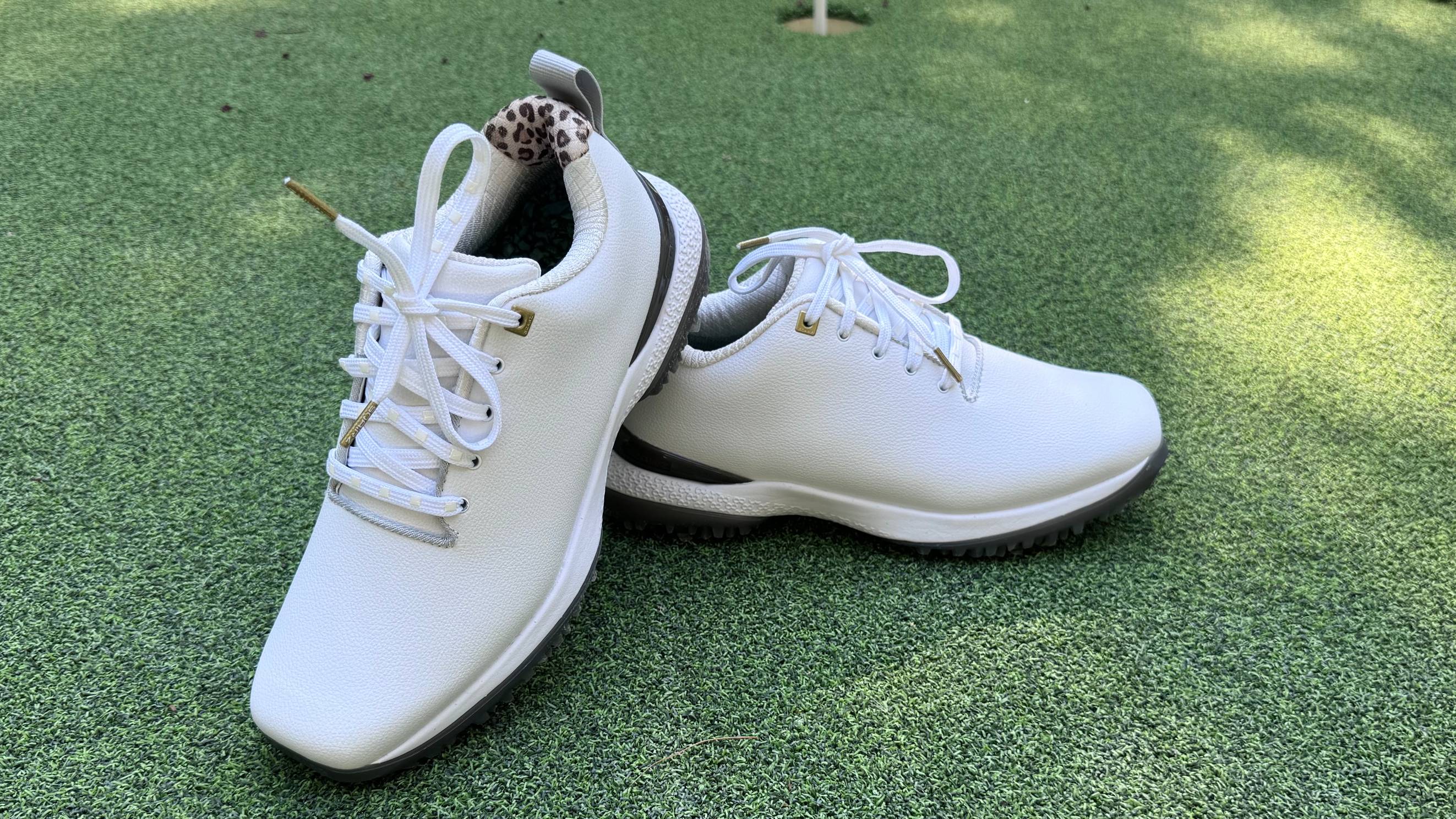 SQAIRZ Ultra Tour-Lite Golf Shoe 