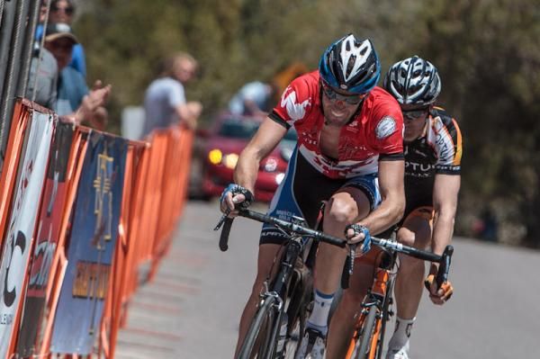 Rory Sutherland (UnitedHealthcare) digs deep to get to the line and hold his overall lead.