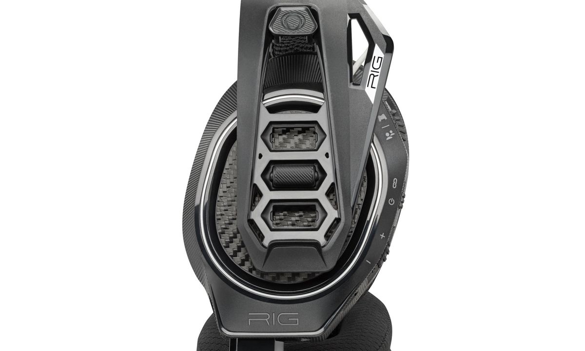 Plantronics Rig 800LX Review A Good Atmos Xbox One Headset Tom's Guide