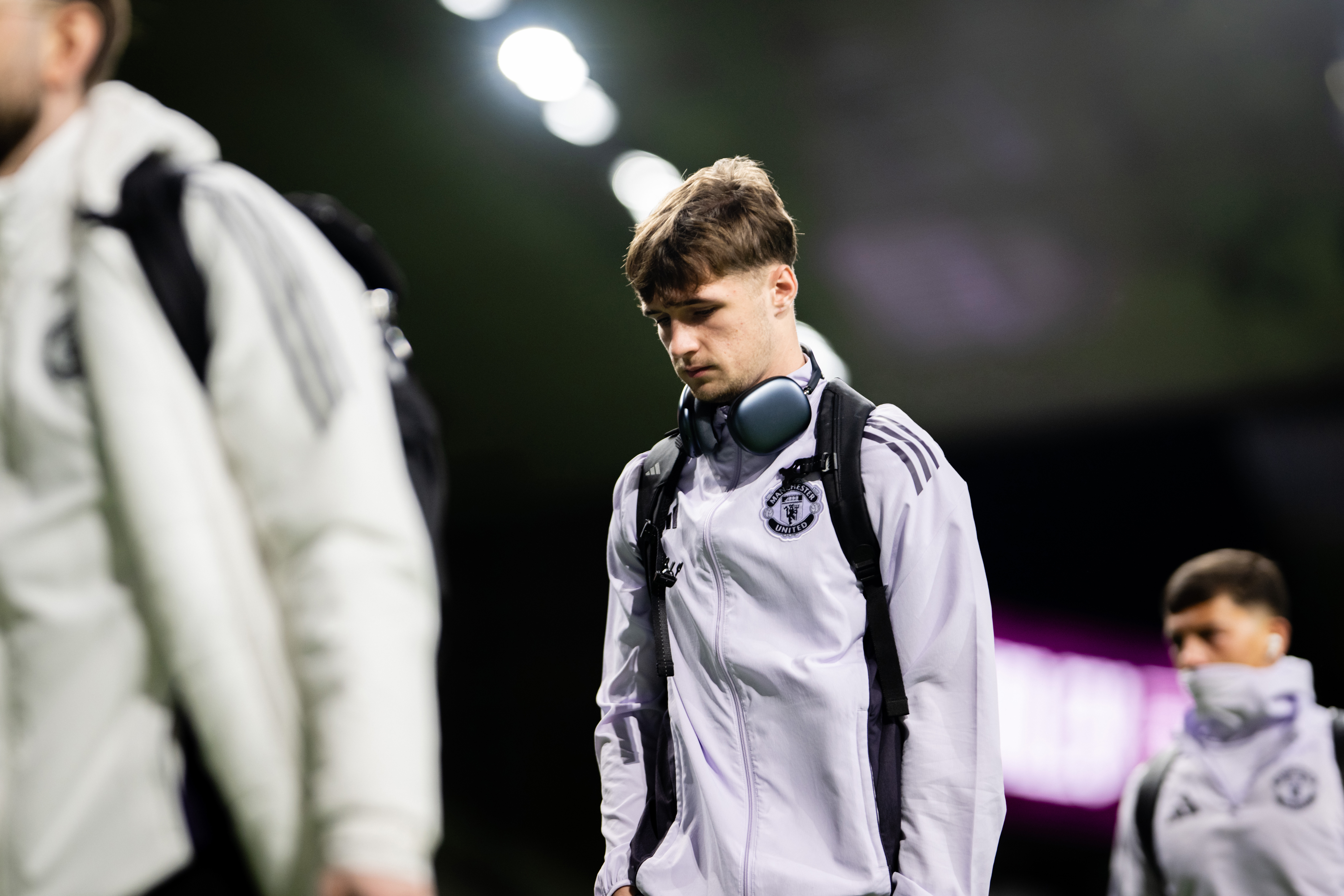 BURNLEY, ENGLAND - JANUARY 07: Jack Fletcher of Manchester United arrives ahead of the Premier League match between Burnley and Manchester United at Turf Moor on January 07, 2026 in Burnley, England. (Photo by Ash Donelon/Manchester United via Getty Images)