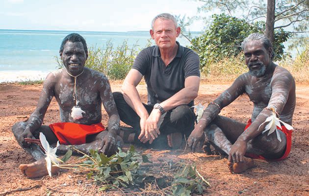 Continuing his three-part adventure roaming the islands of the antipodes, Martin Clunes is in Australia’s northern and western regions to take in some of its most remote islands.