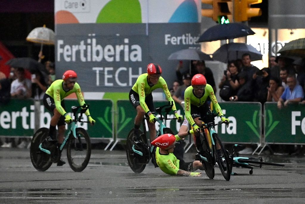 Arkea-Samsic&rsquo;s Hugo Hofstetter crashed in the team time trial