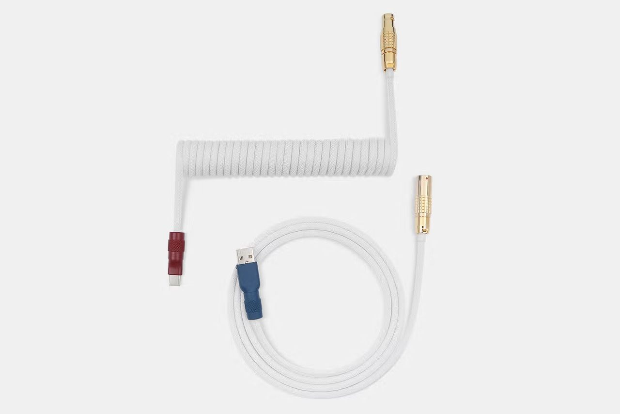 Shots of the keyboard, keys, cable, and deskmat included in the Drop x Starfield collab