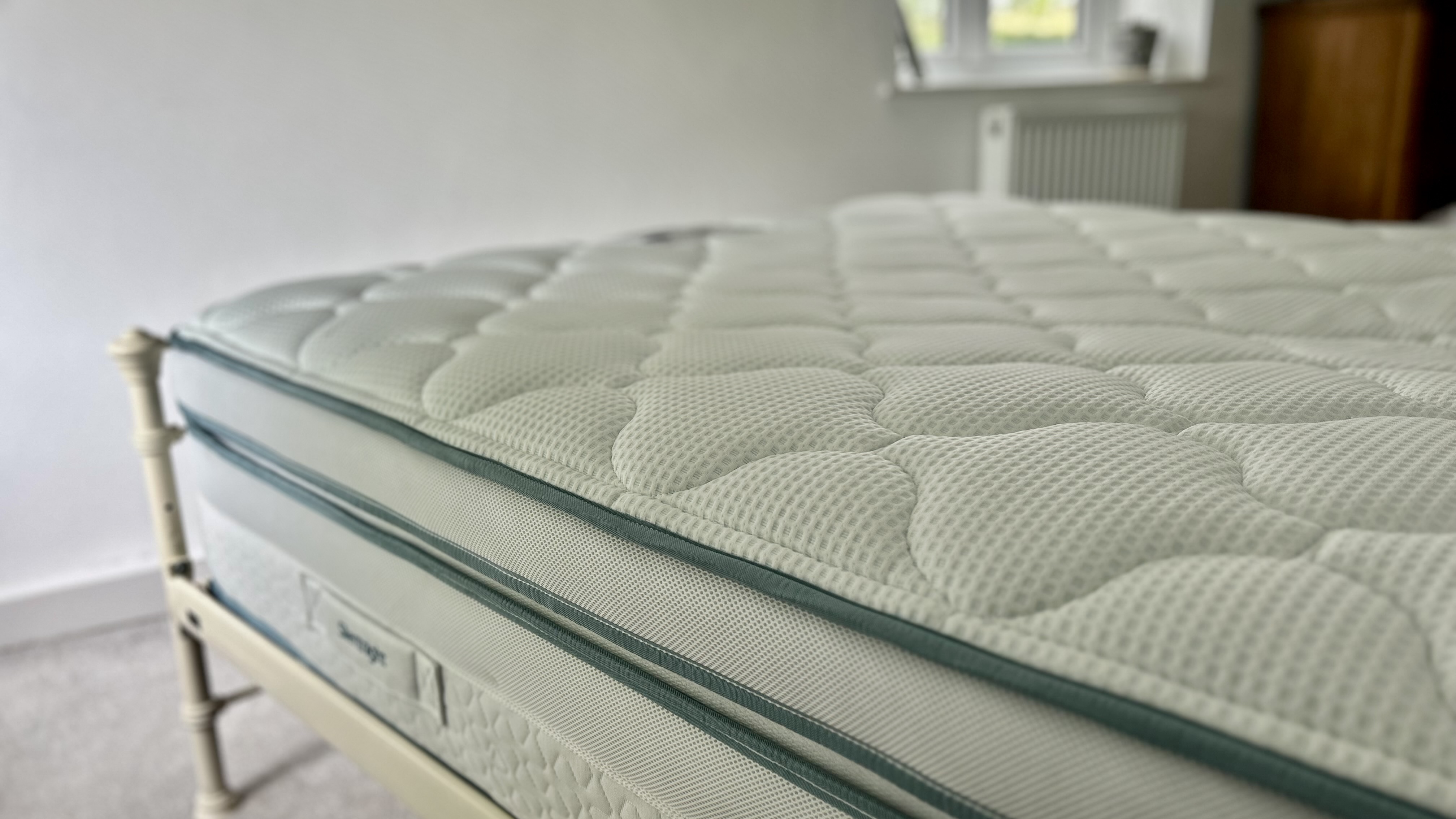 Silentnight UltraGel Cool-to-touch 3000 Mattress