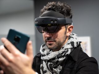 HoloLens 2