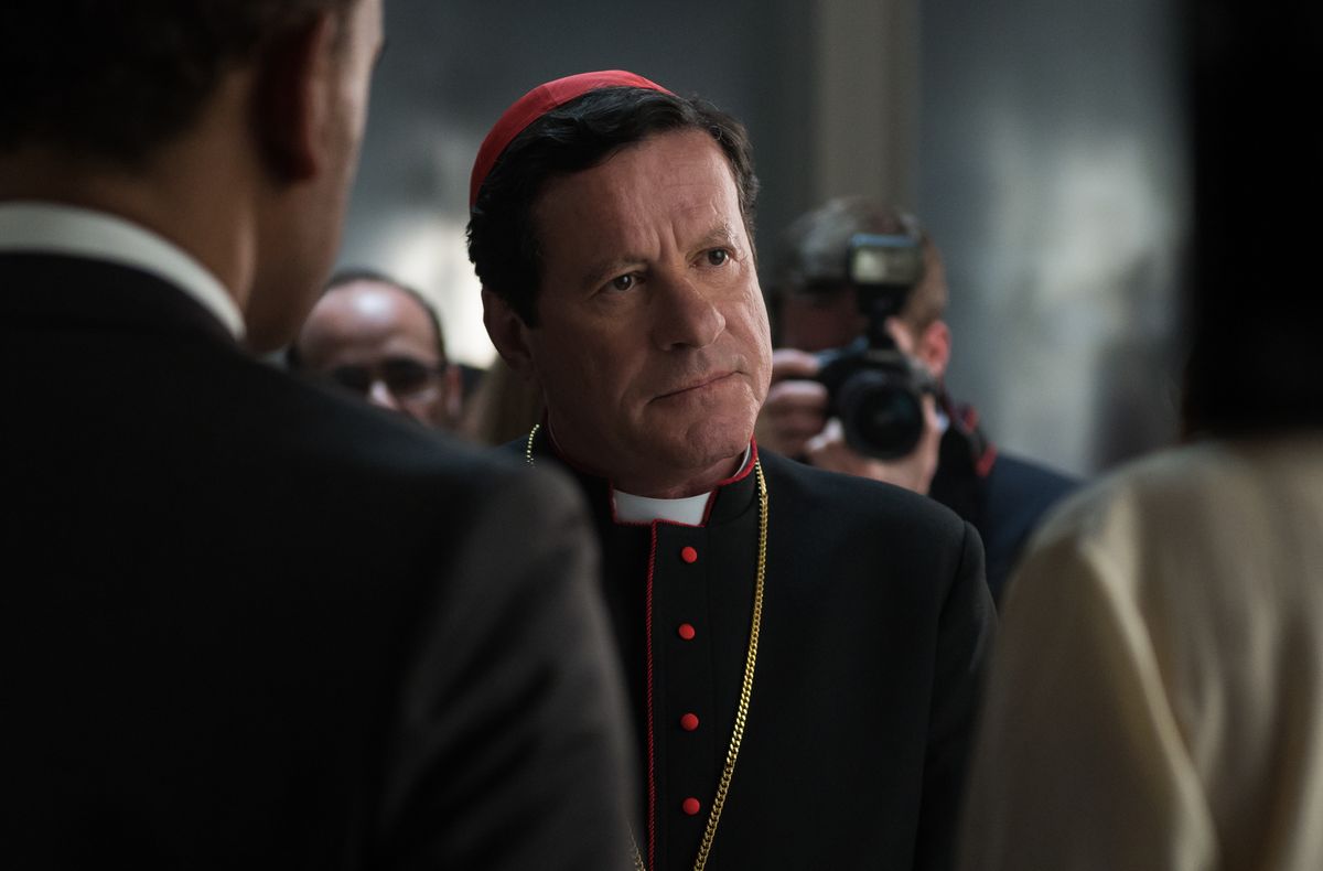JOAQUIM DE ALMEIDA as Cardinal Duretti