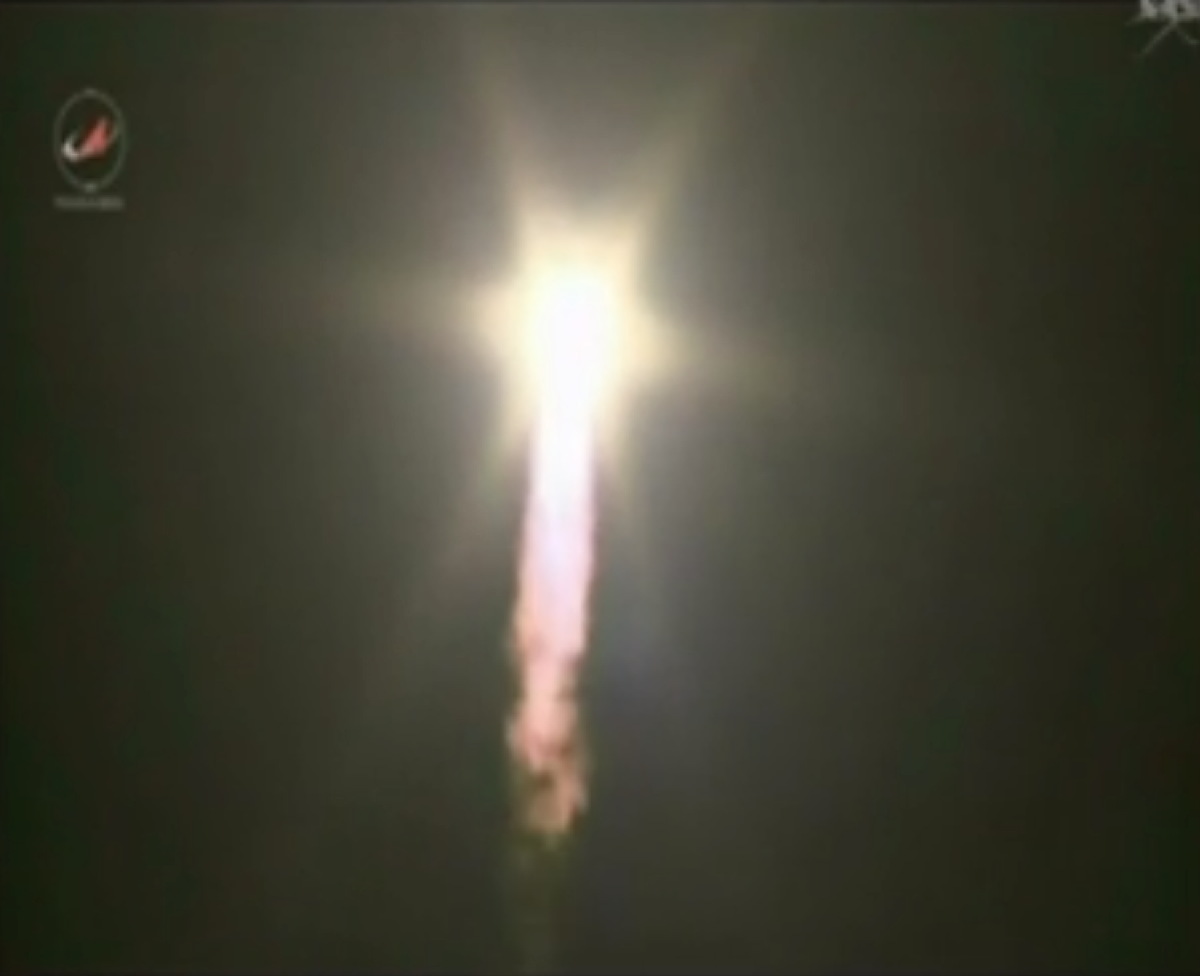 Soyuz Launch Vehicle Streaks Skyward