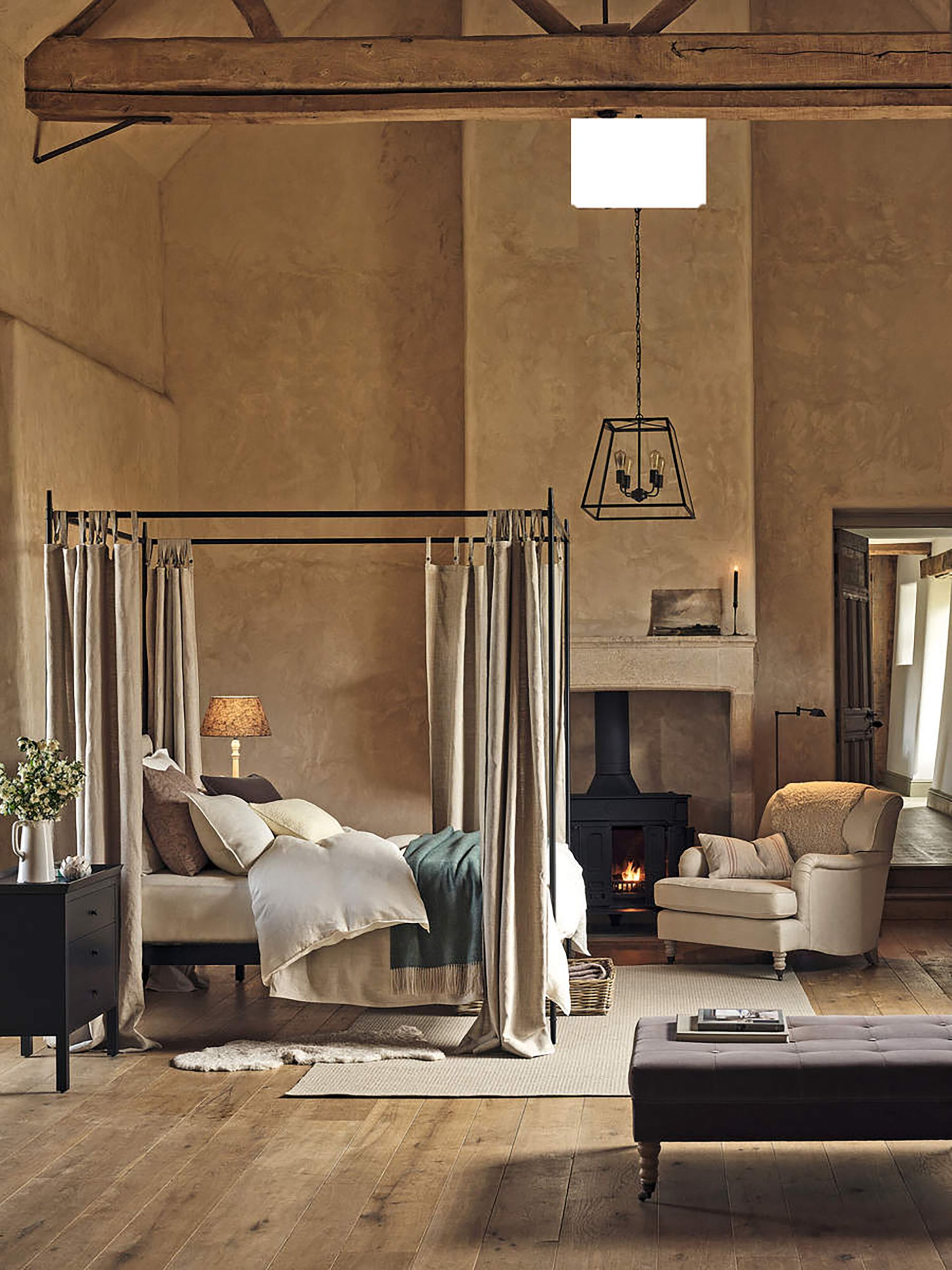 Neptune rustic bedroom with curtain bed