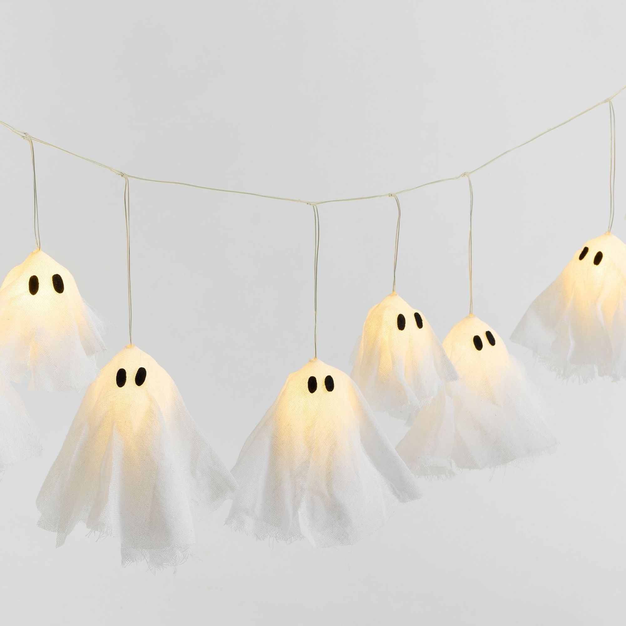 Ghost string lights