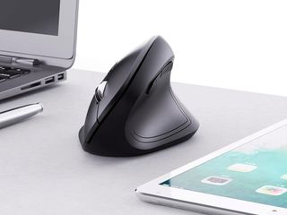 Victsing Wireless Ergonomic Vertical Mouse Hero