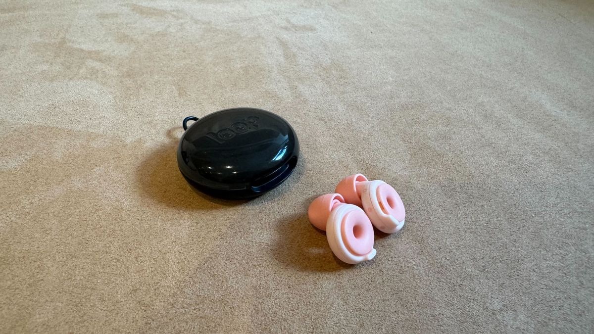 I Tried The Loop Switch 3 In 1 Noise Reduction Earbuds To Keep My Sensory Overload In Check