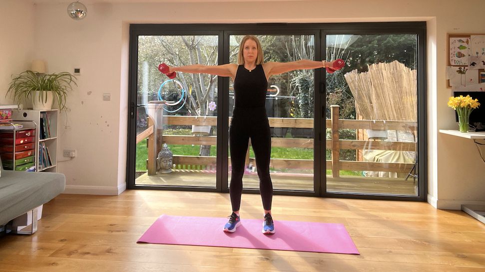 Maddy Biddulph performing a lateral arm raise