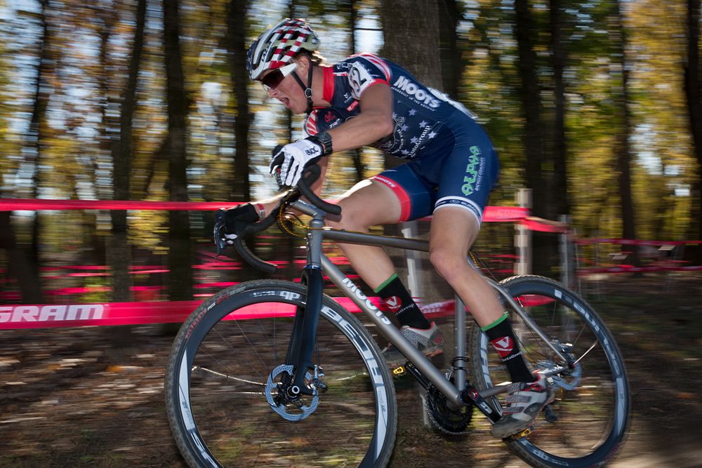 Gage Hecht won the UCI 17-18 Juniors event for the second day in a row after a close competition with regular competitor Spencer Petrov, who crashed off the course mid-race