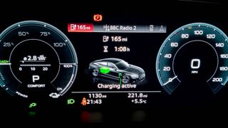 Audi e-tron GT dash display