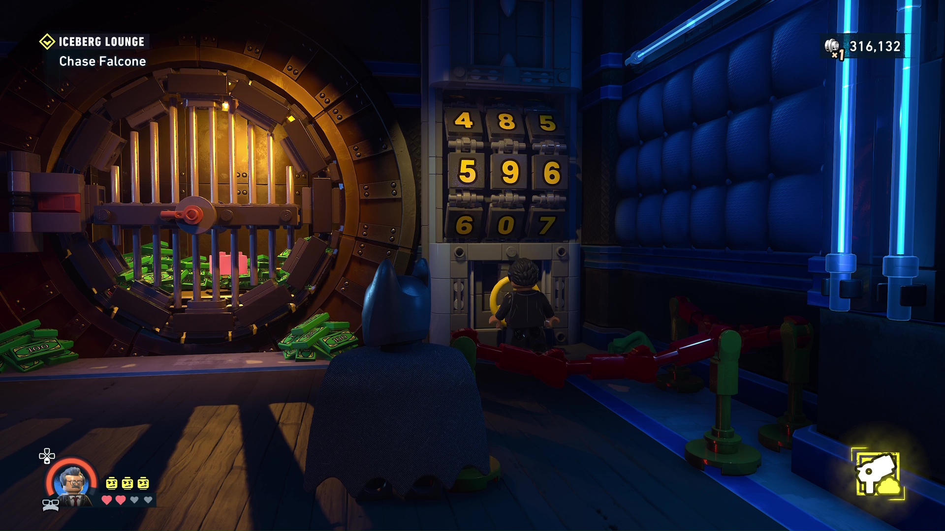 Red Brick in the Iceberg Lounge Safe in Lego Batman Legacy of the Dark Knight