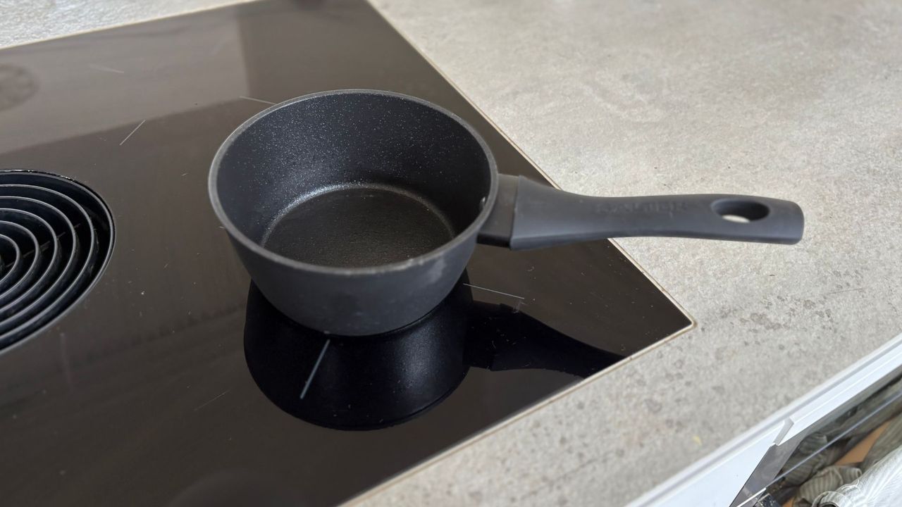 Salter Megastone Saucepan