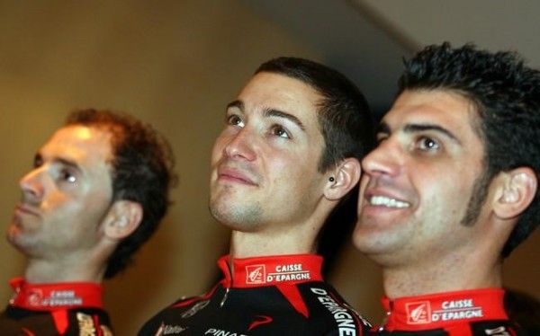 Valverde, Portal and Pereiro model the 2008 team kit