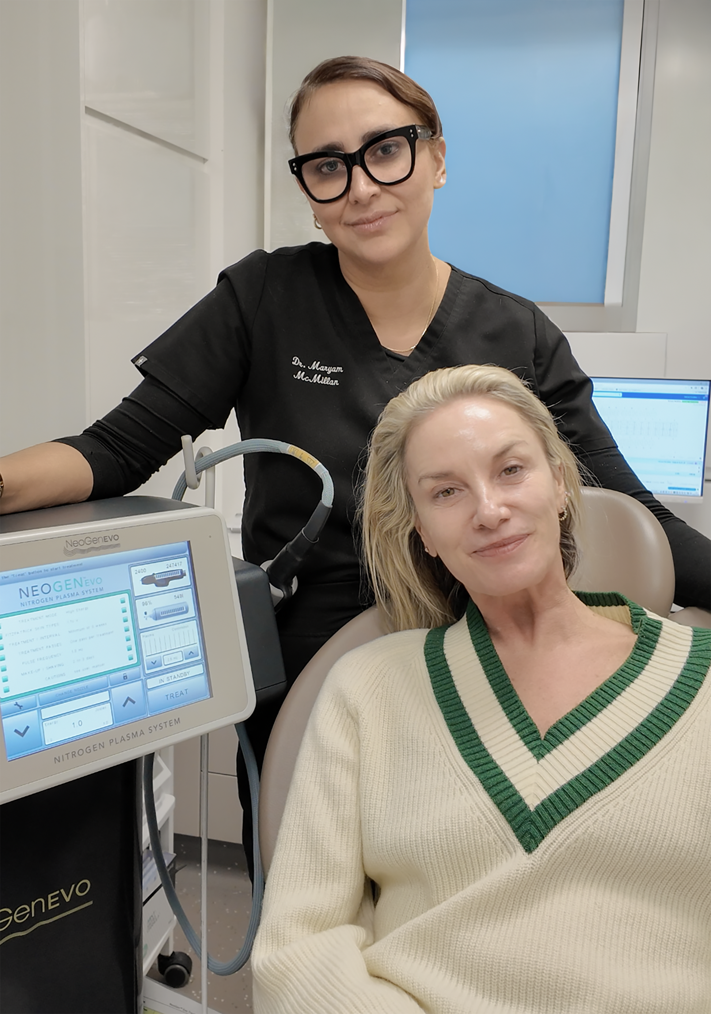 Tamzin Outhwaite with Dr Maryam McMillan for NeoGen plasma treatment