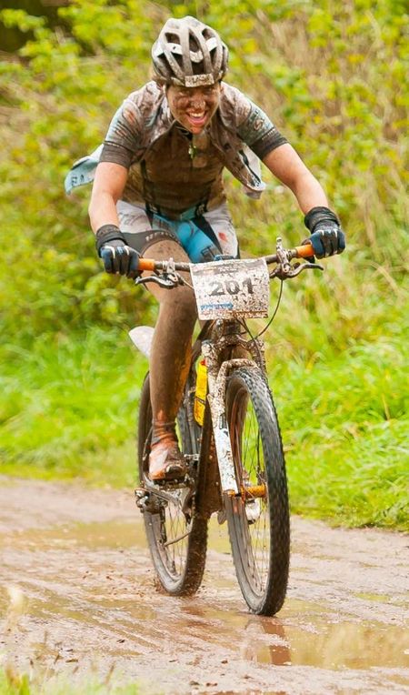 Elisabeth Brandau (Central Haibike) on her way to winning the German marathon national championships.