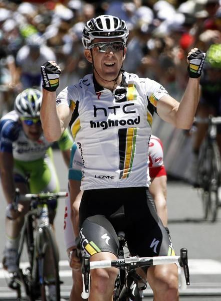 Matt Goss (HTC - Highroad) celebrates his victory.