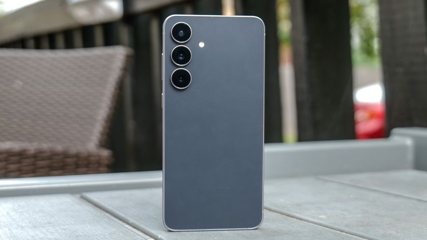 Samsung Galaxy S25 FE review.