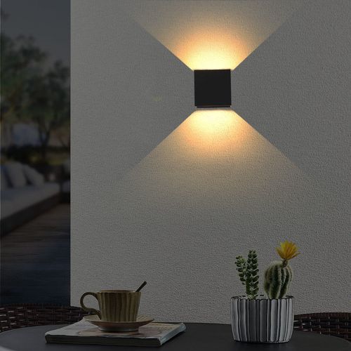 Metro Lane Betheny Integrated Led Outdoor Flush Mount