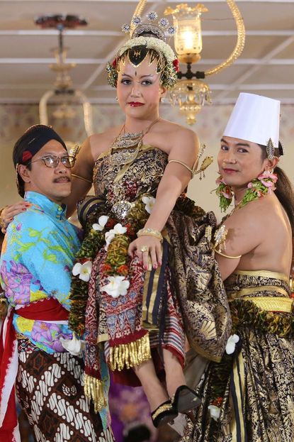 2013: Princess Hayu of Indonesia and Angger Pribadi Wibowo