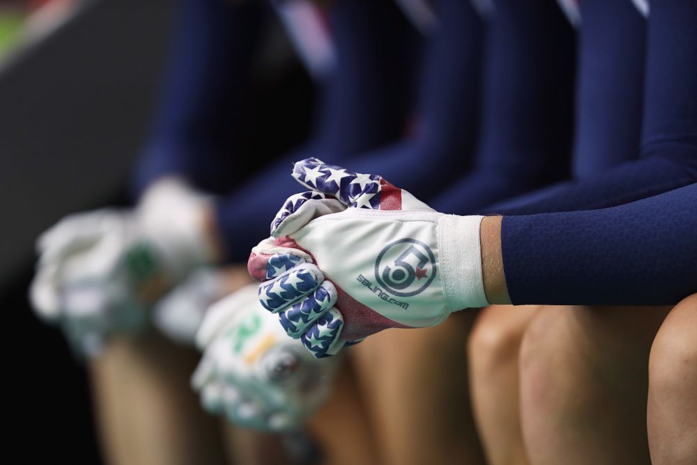 Team USA await their women's team pursuit heat