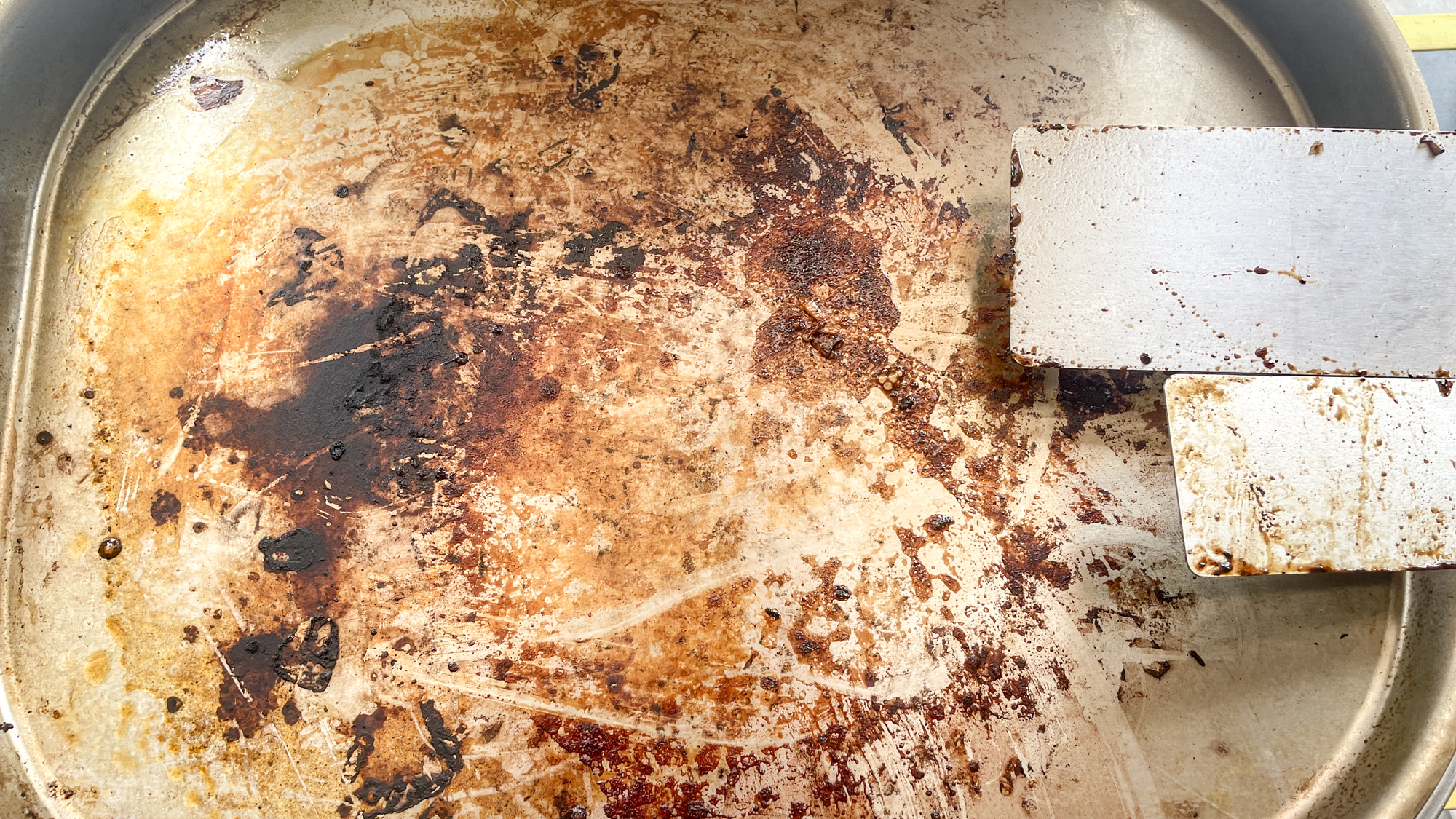 The surface of a Solo Stove Steelfire 22 Griddle after cooking