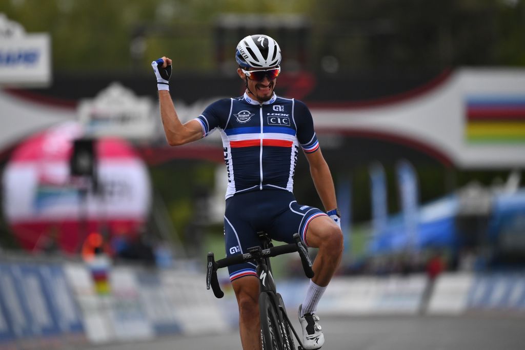 Julian Alaphilippe (France) wins the 2020 UCI Road World Championships