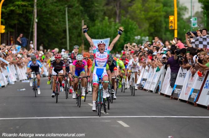 Mattia Gavazzi (Androni Giocattoli) timed his sprint to perfection and won the final stage of the Tour de San Luis.